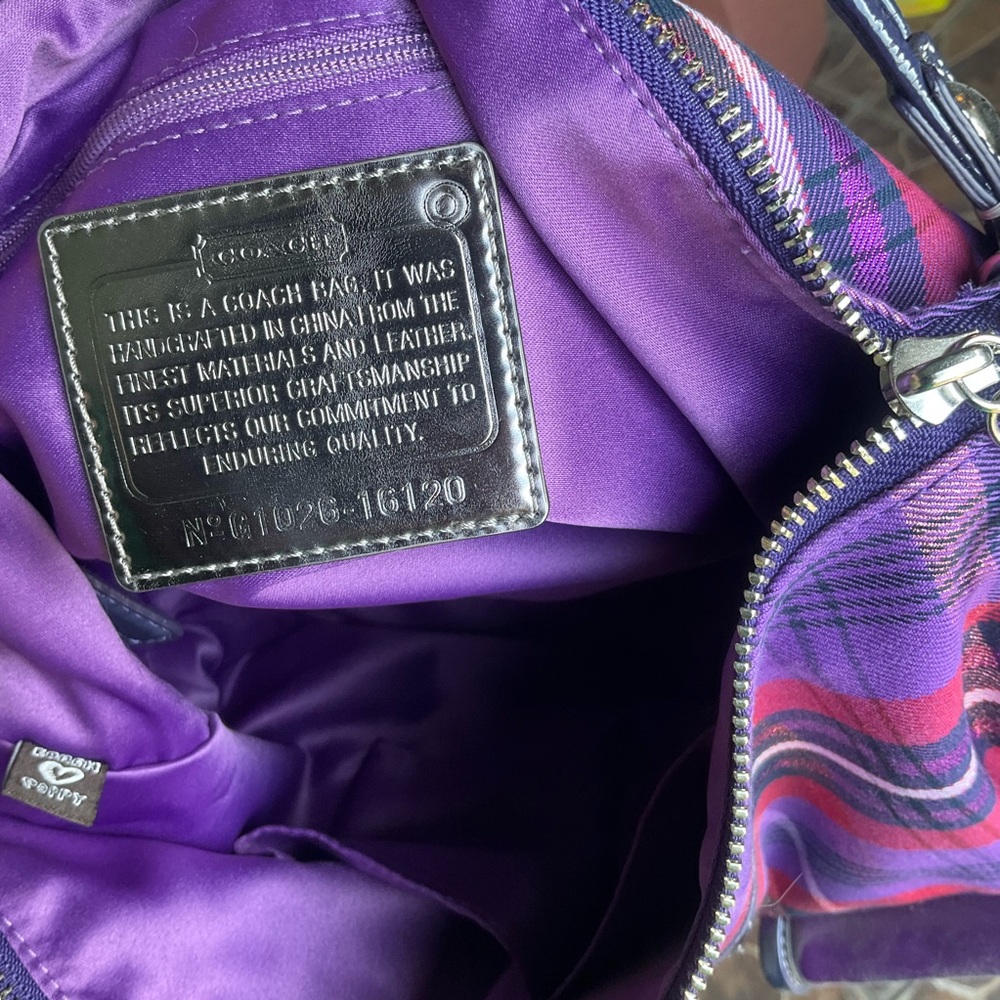 Coach Poppy Tartan hobo, 4 hang tags, like new, statement bag for vintage lovers - Picture 11 of 13